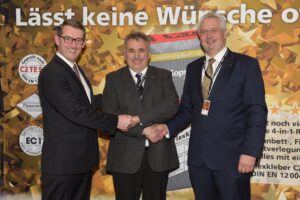 195-JT-2015-069-RET-M (Bild 2) Kopie