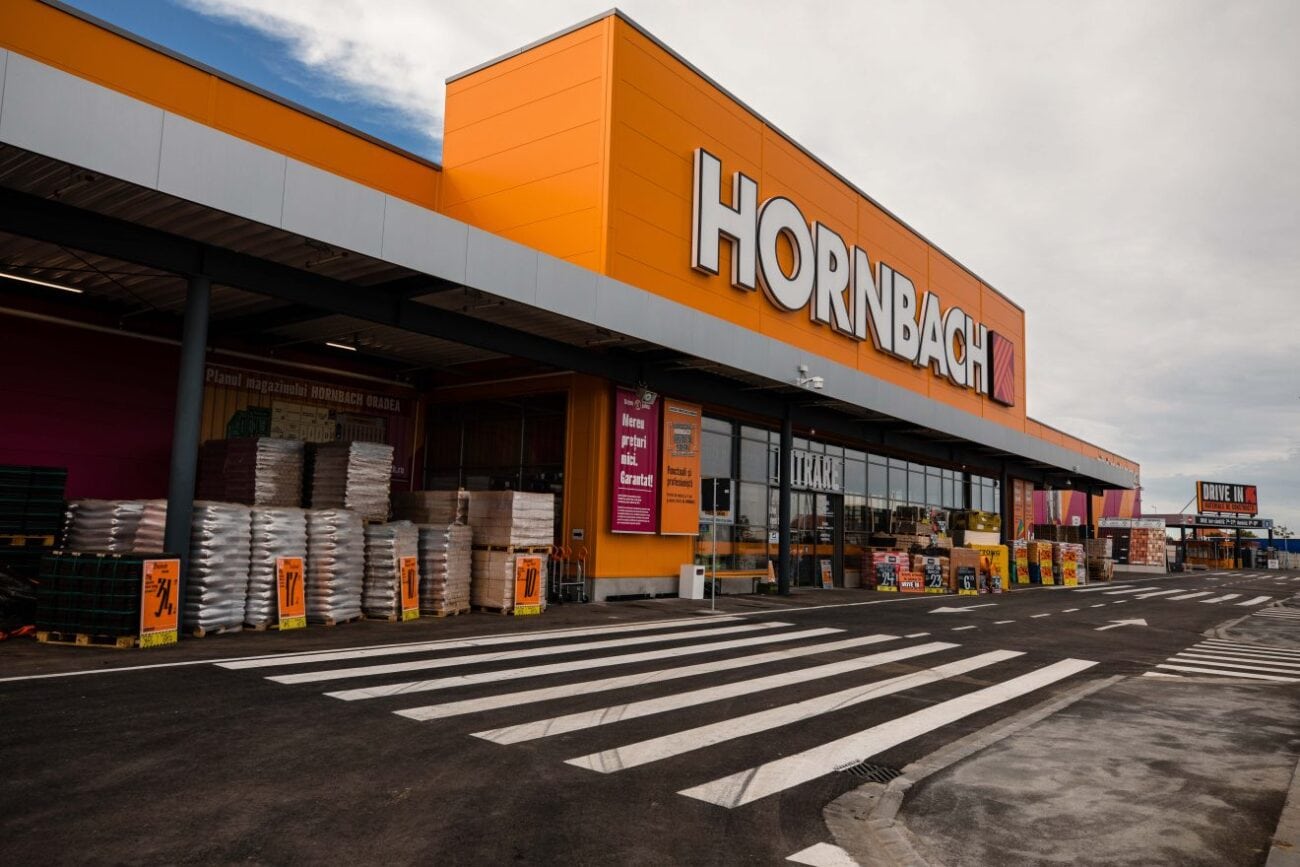Fassade Baumarkt Hornbach