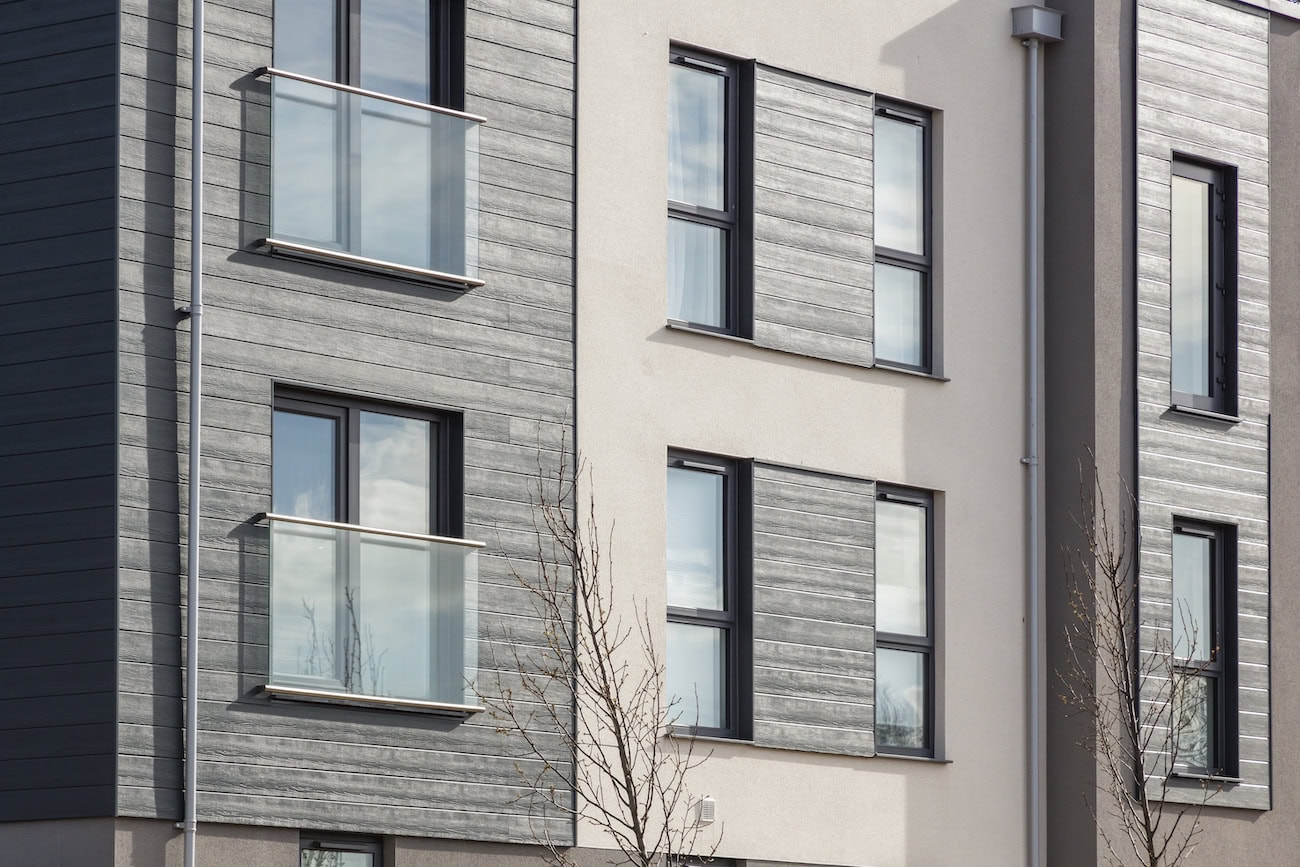VL Plank Fassadenplatten sind eine echte Alternative zur Holzfassade. Sie überzeugen durch ihr natürliches Aussehen und sind von echtem Holz praktisch nicht zu unterscheiden. Bildnachweis: James Hardie Europe GmbH