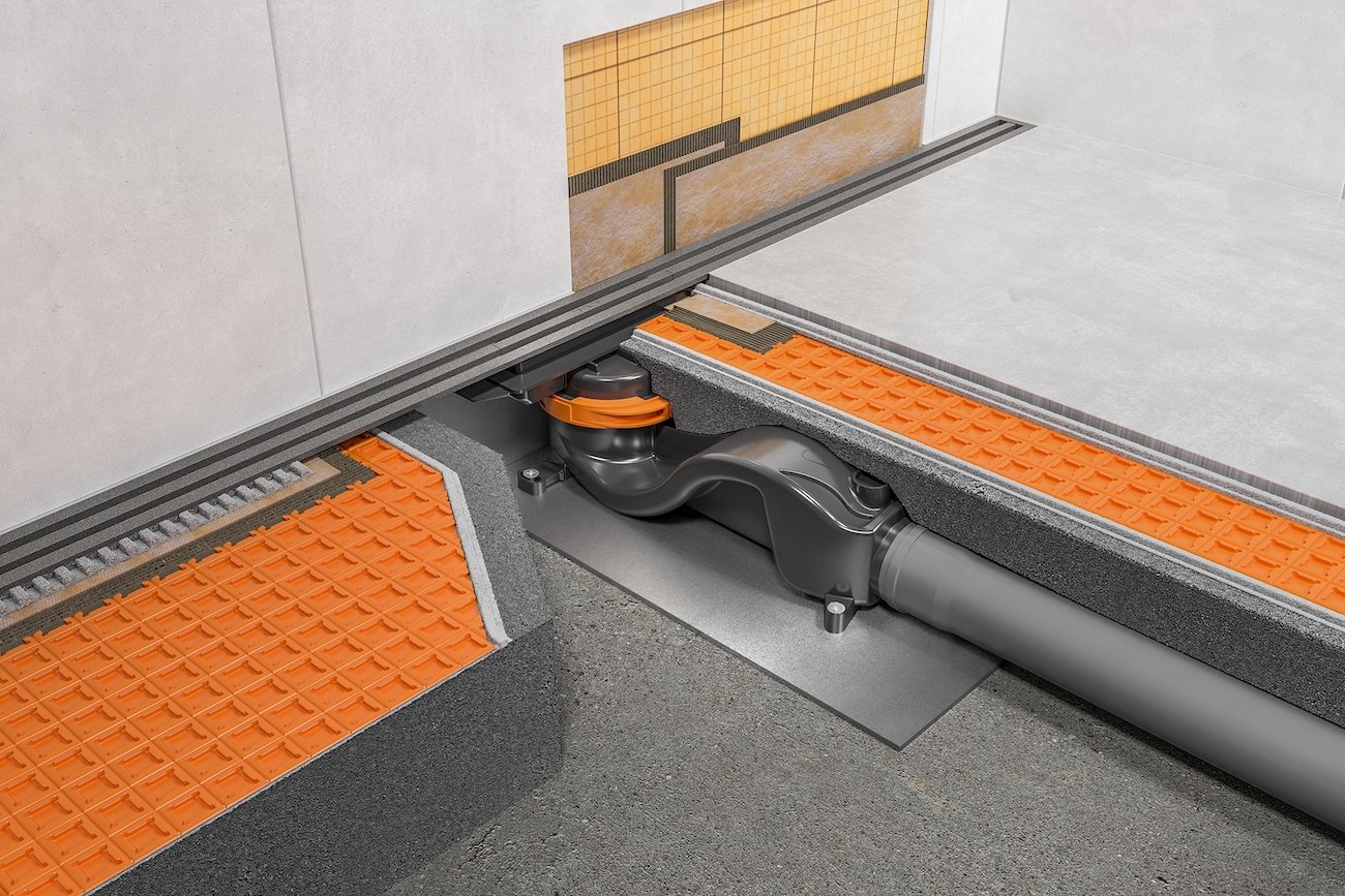 Mit KERDI-LINE-VARIO bietet Schlüter-Systems ein intelligentes und elegantes Komplettsystem zur Entwässerung von bodengleichen Duschen an, das über vielfältige Gestaltungsmöglichkeiten verfügt.