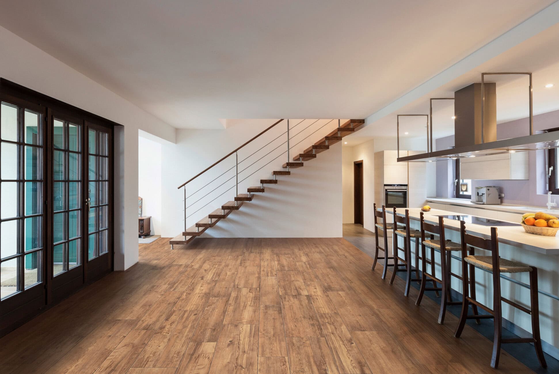 die neue Kollektion Anitique Wood in den Formate 20x120 und 30x120cm Foto: Tiles by Pecasa