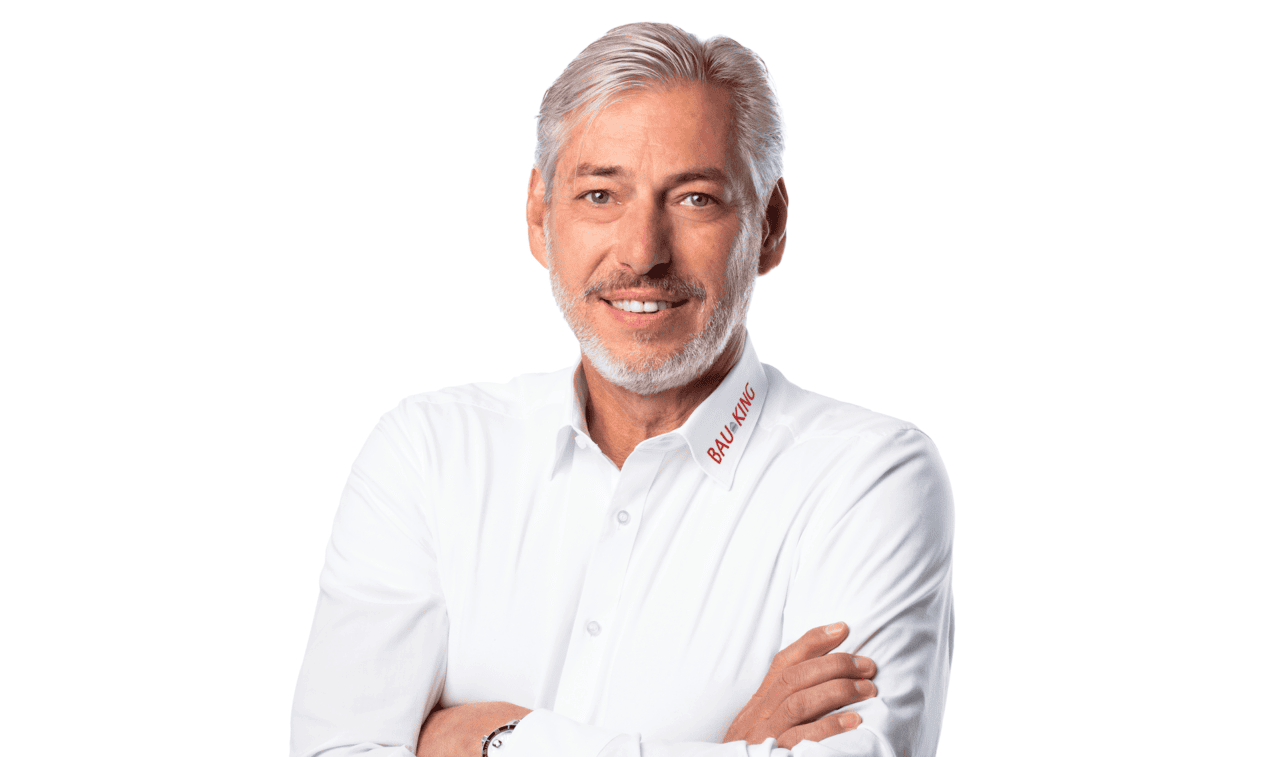 Andreas Strietzel, Vorsitzender der Geschäftsführung von Bauking, bei der Vorstellung des ersten Nachhaltigkeitsberichts seines Unternehmens: „BAUKING gehört zu den größten Händlern von Bauprodukten in Europa und hat daher eine Verpflichtung, eine führende Rolle bei ESG-Themen zu übernehmen.“