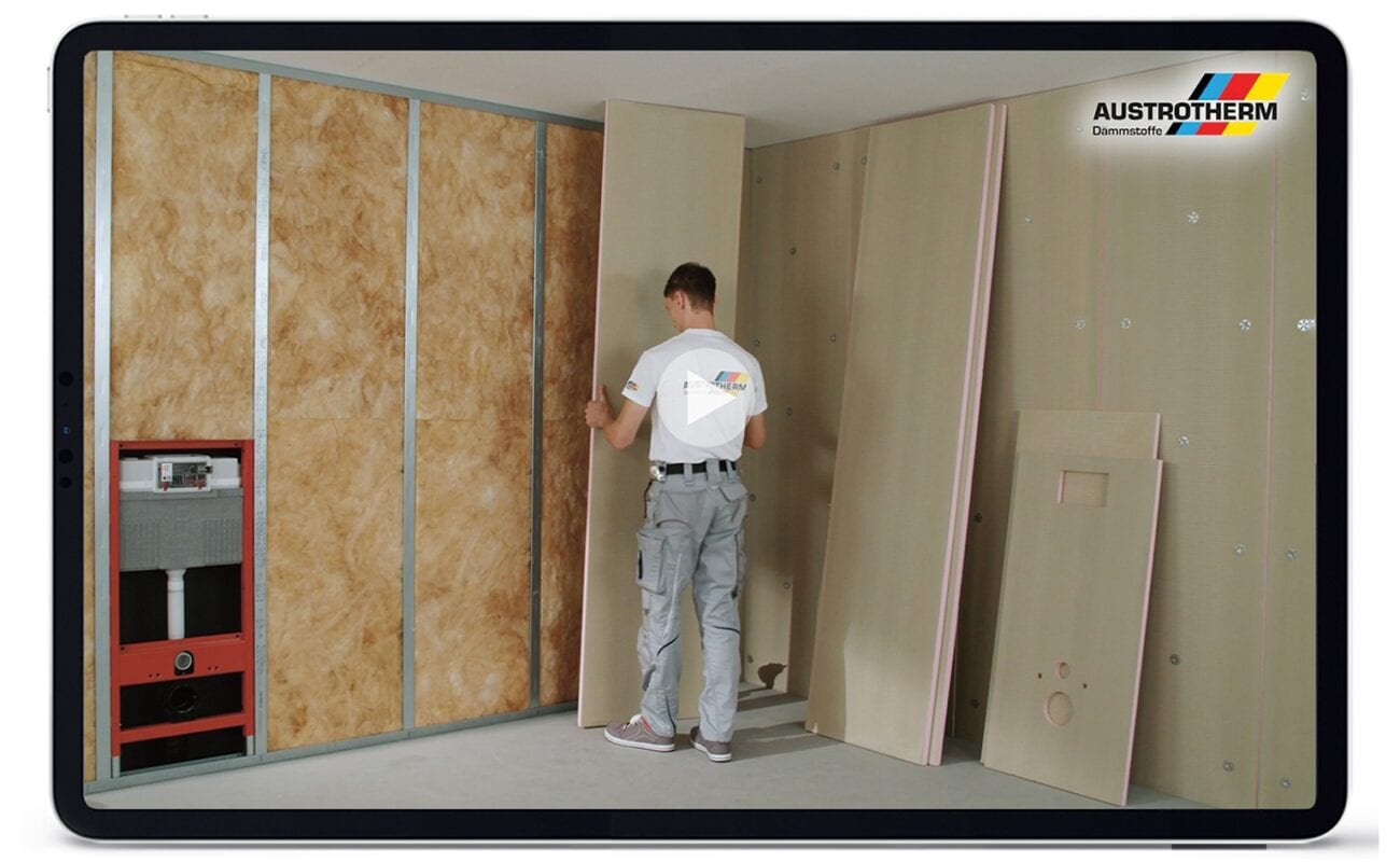 In acht verschiedenen Montagevideos wird die schnelle und einfache Verarbeitung der Austrotherm Uniplatte erklärt. Foto: Austrotherm