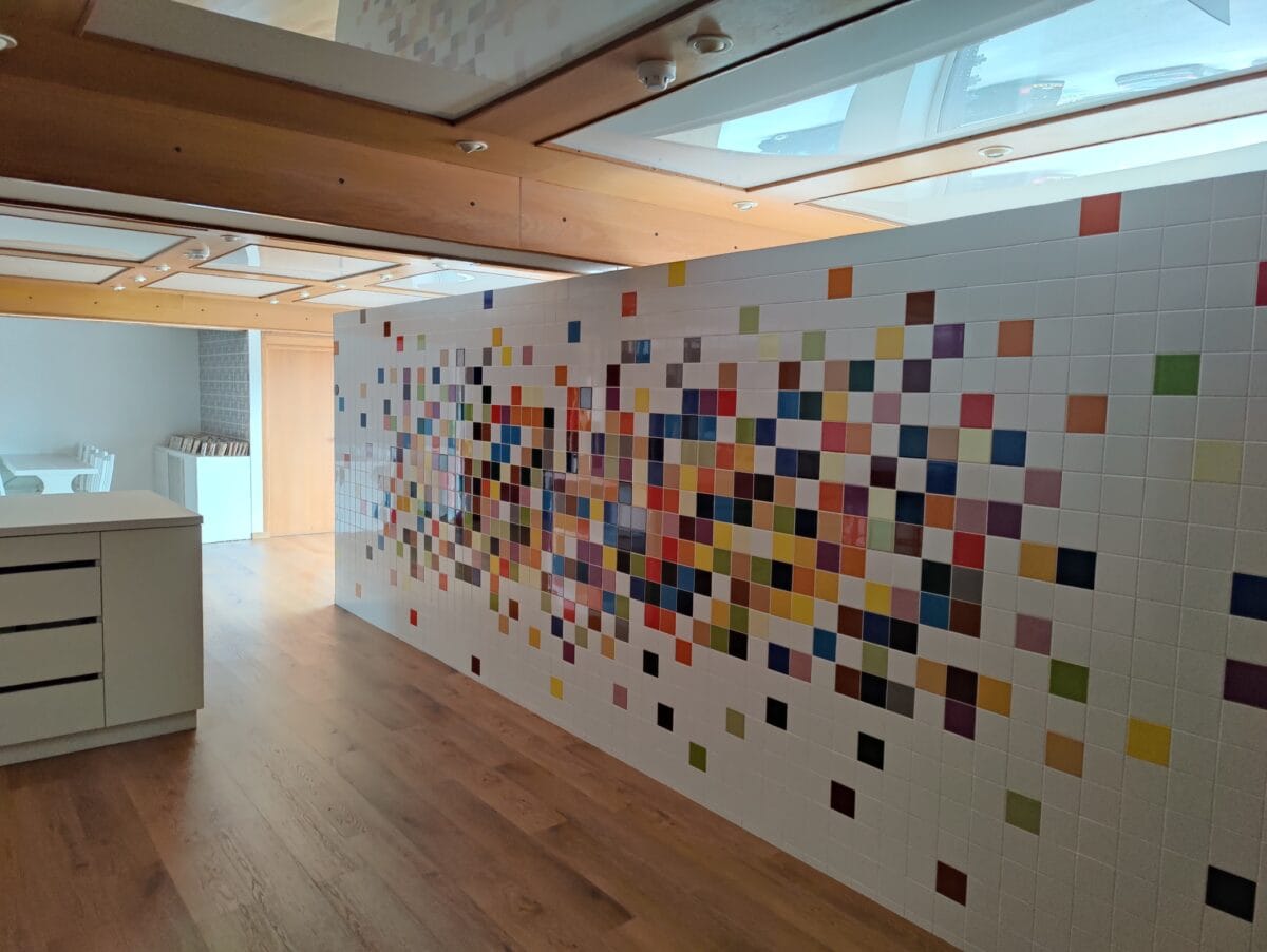 Primus Vitoria: Über 50 Jahre Leidenschaft für Fliesen