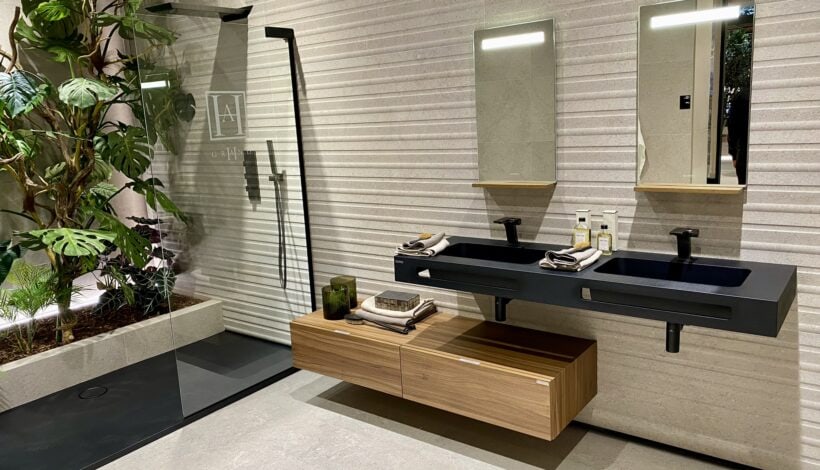 Duschbad im Showroom von Porcelanosa, alle Fotos: Bettina Sternberg