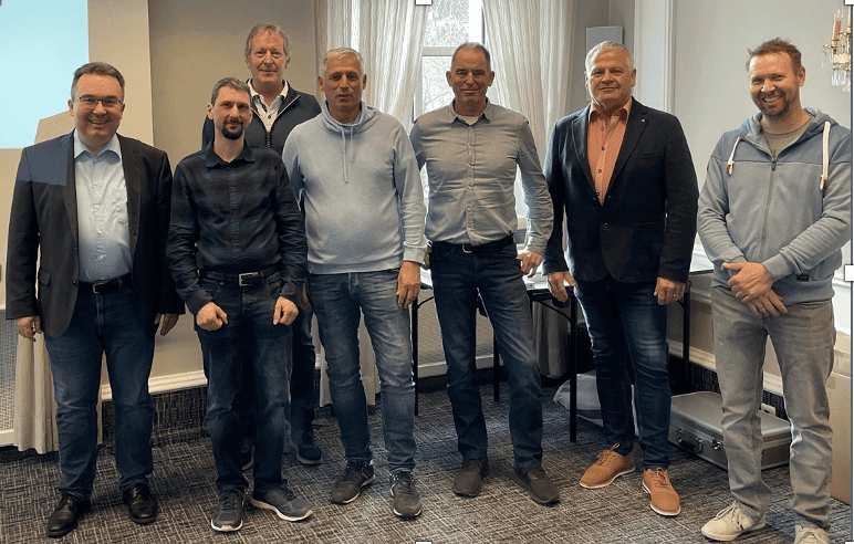 Von links: Markus Kohl, Steffen Albert, Jürgen Göller, Bernd Anslinger, Ralf Bißoir, Gerhard Falkenburg, Erik Schröder