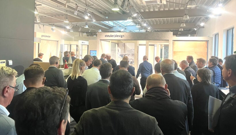 Reger Zuspruch herrscht bei den Kundenbesuchen 2024. Foto: Panariagroup Deutschland