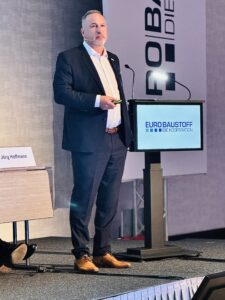 Dr. Eckard Kern, Vorsitzender der Eurobaustoff Geschäftsführung.