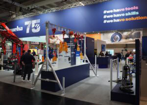 Riesiger Messestand zum 75-jährigen Firmenjubiläum: Bei Vollsortiment-Händler Weha gibt es nicht nur eine neue Geschäftsführung, sondern auch ein neues, frisches Corporate Design.