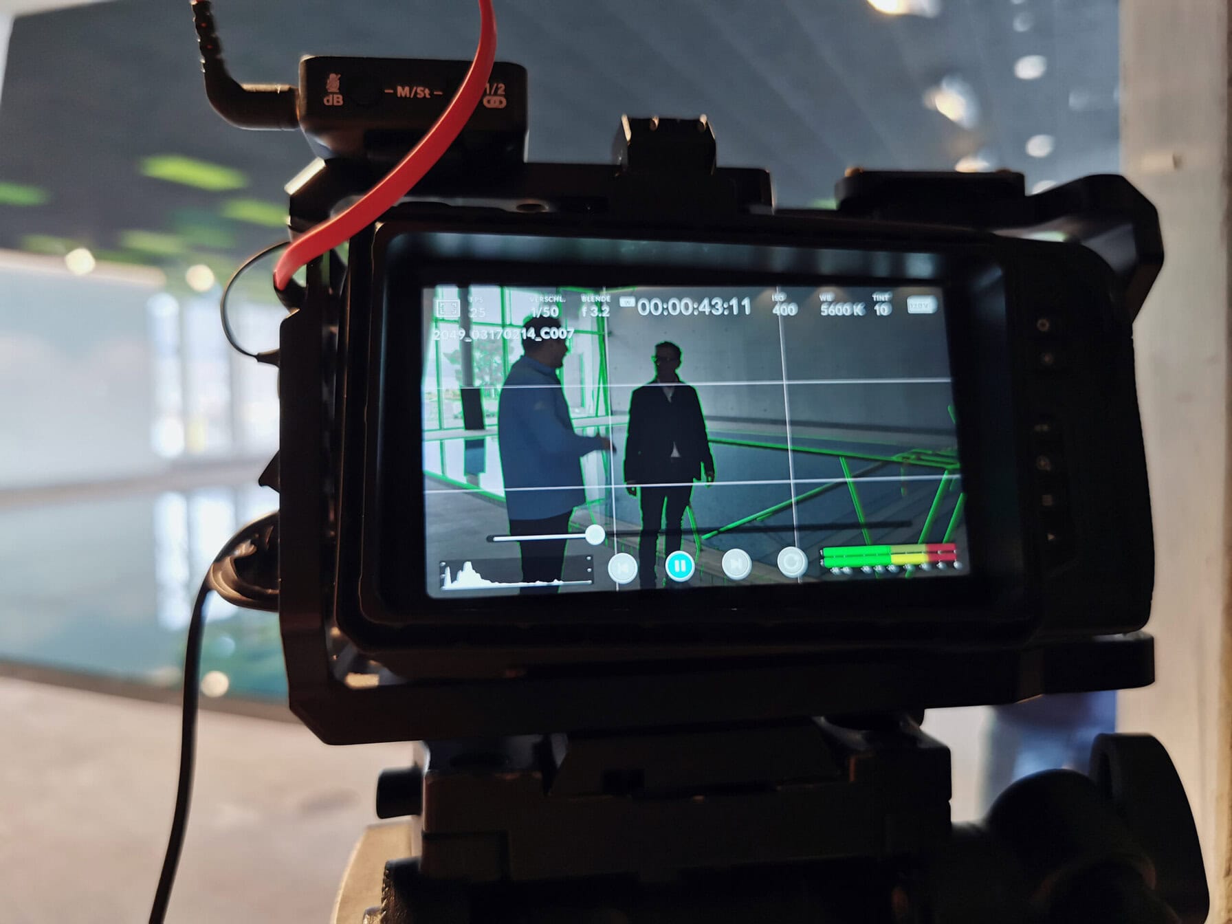Die E-Learning-Plattform der ARDEXacademy bietet – rund um die Uhr und an sieben Tagen in der Woche – qualitativhochwertige Online-Kurse mit ganz unterschiedlichen interaktiven Lerninhalten. Darunter fi nden sich unter anderem anwendungstechnische Inhalte sowie spannenden Kurse zu den Themen Vertrieb, Nachhaltigkeit und zu wichtigen rechtlichen Grundlagen.