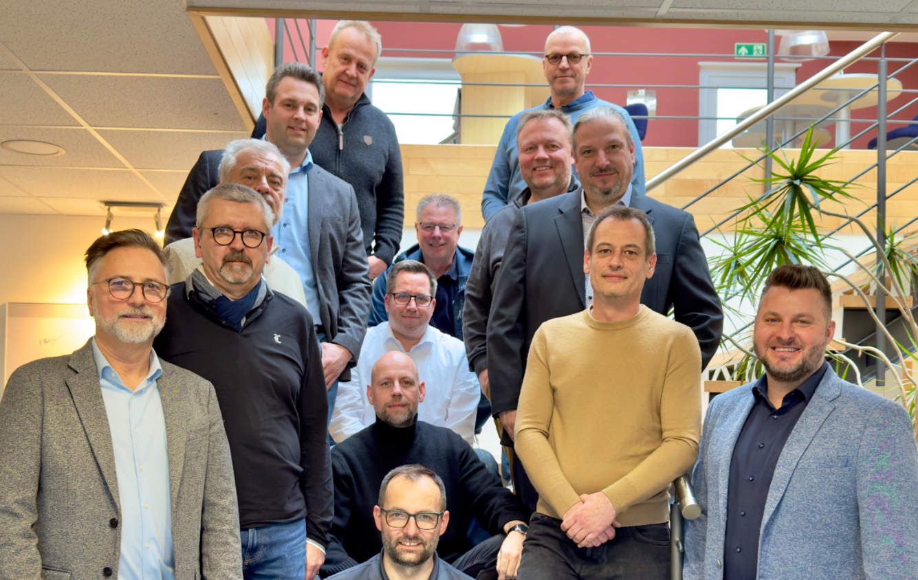 Team der ersten gemeinsamen Vertriebsschulung. Foto: Proline alferpro Systems