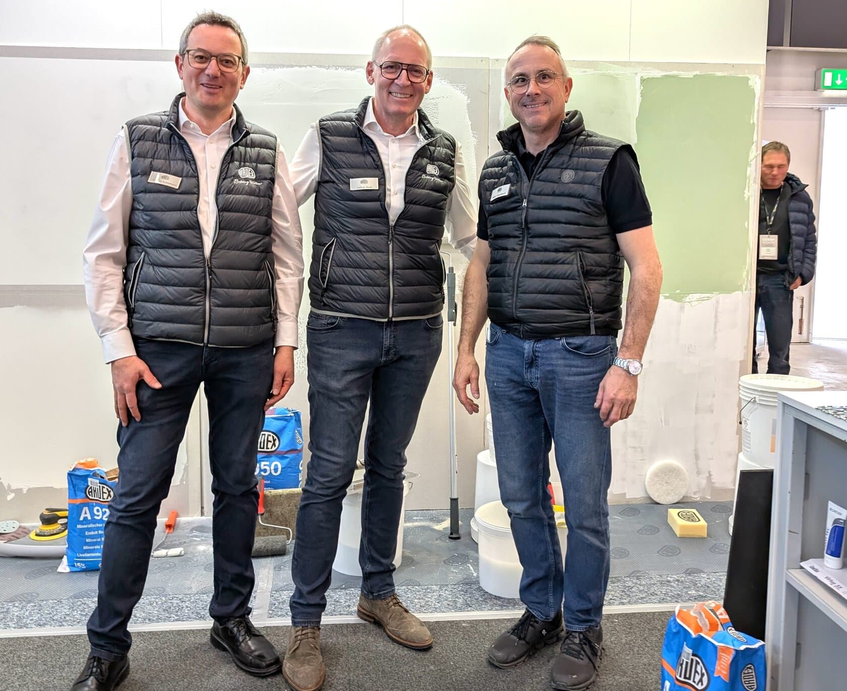 Präsentierten drei Ardex-Neuheiten: Christian Schürmann, Lothar Heck und Peter Erpenbeck (v. l.).
