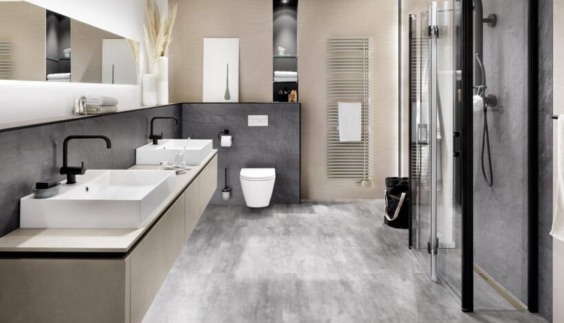 Das neue Bad bietet mehr Raum sowie Komfort – dank klarer Linien, bodengleicher Dusche und einer zusätzlich nutzbaren Wand. (Foto: Viega