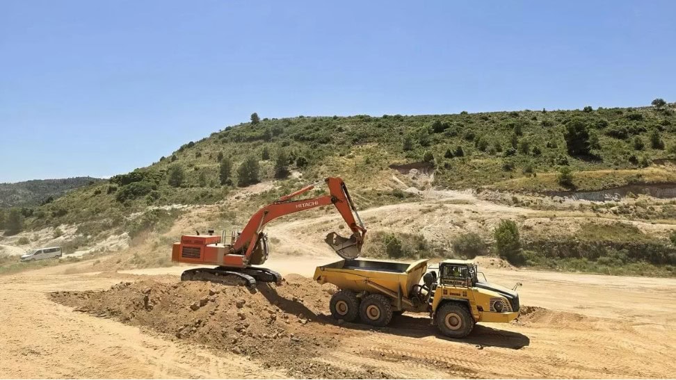 Vesco hat in der Mine Caballero in Alcorisa (Teruel) mit dem Abbau von Ton für Keramikprodukte begonnen, Foto: Mediterráneo