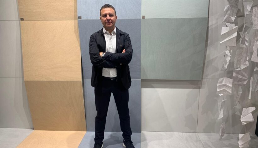 Exportleiter Francesco Cossentino bei Refin 