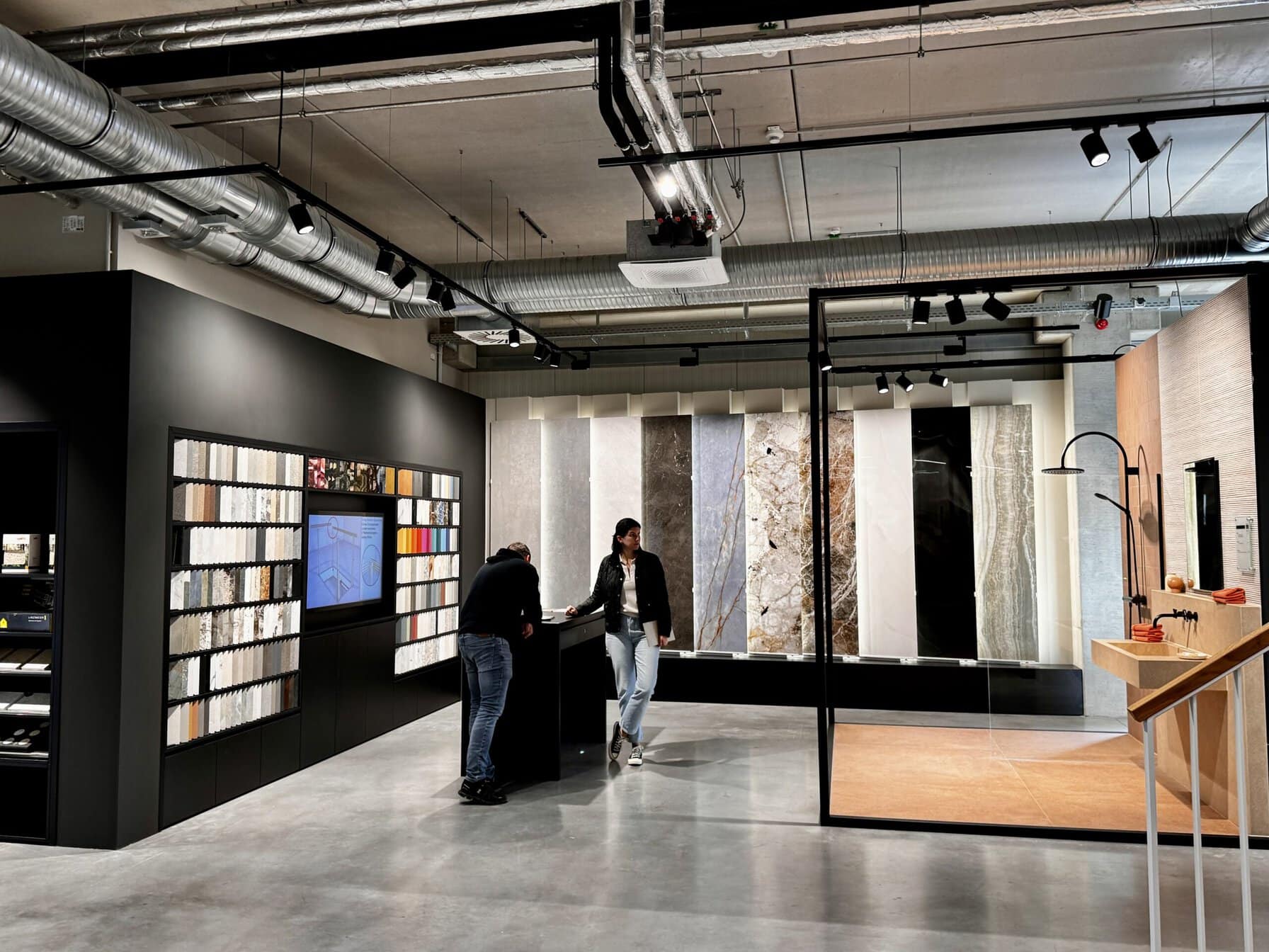 Florim Shop in Shop Konzept direkt am Eingang