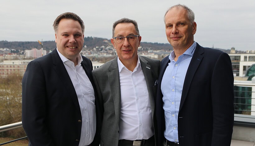Gruppenfoto zur Tagung (von links): Christoph Dieker, Klaus Kühn und Sven Neumann. Foto: Eurobaustoff