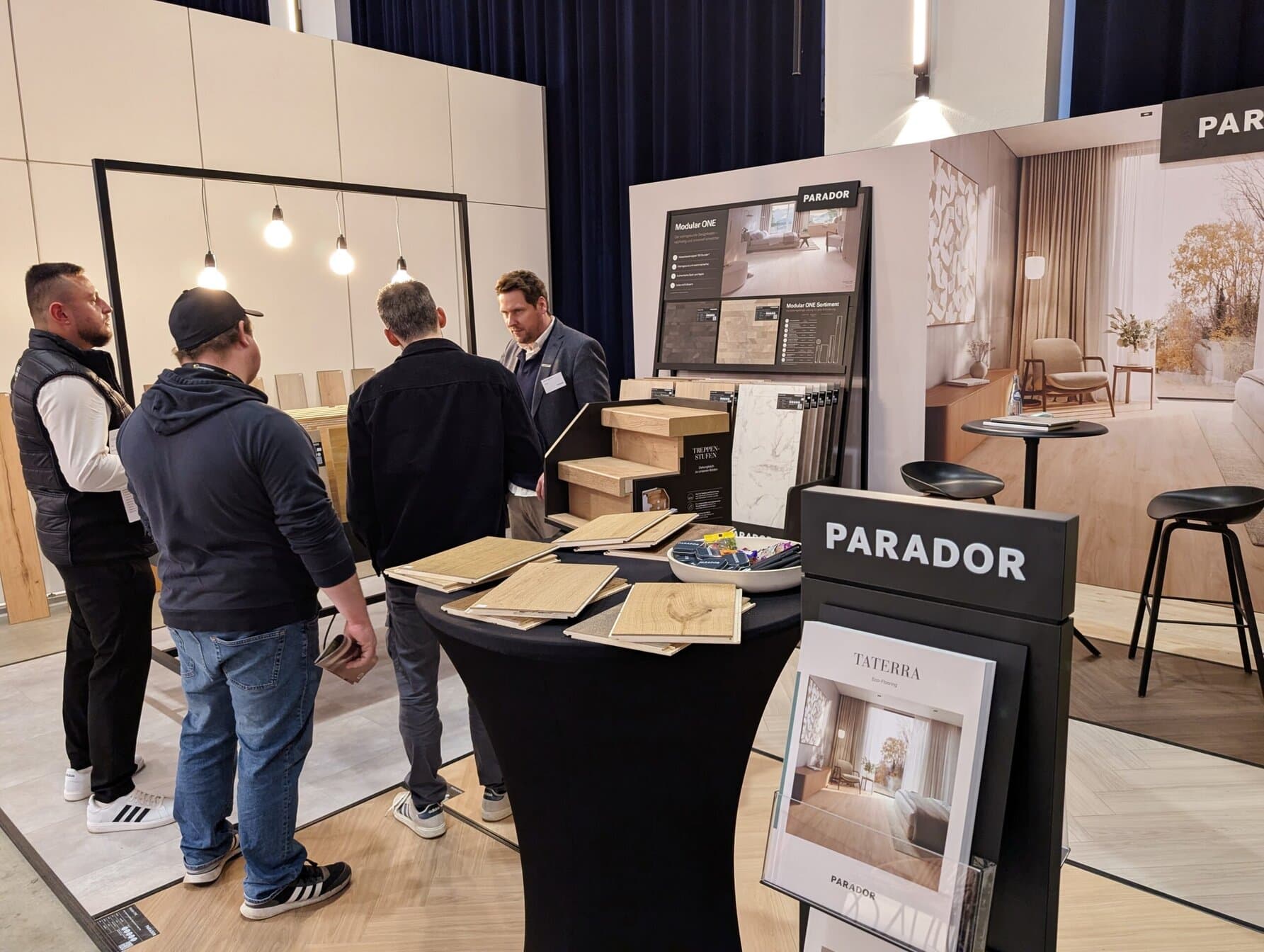Neuer Lieferant zum Ausbau des Geschäfts mit alternativen Bodenbelägen: Parador