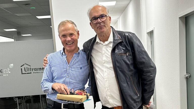 Zwei Weggefährten seit den Anfängen von Botament: Hermann Rohling (links) und Jack Geenen (rechts) arbeiten seit mehr als drei Jahrzehnten gemeinsam am Erfolg des Unternehmens.