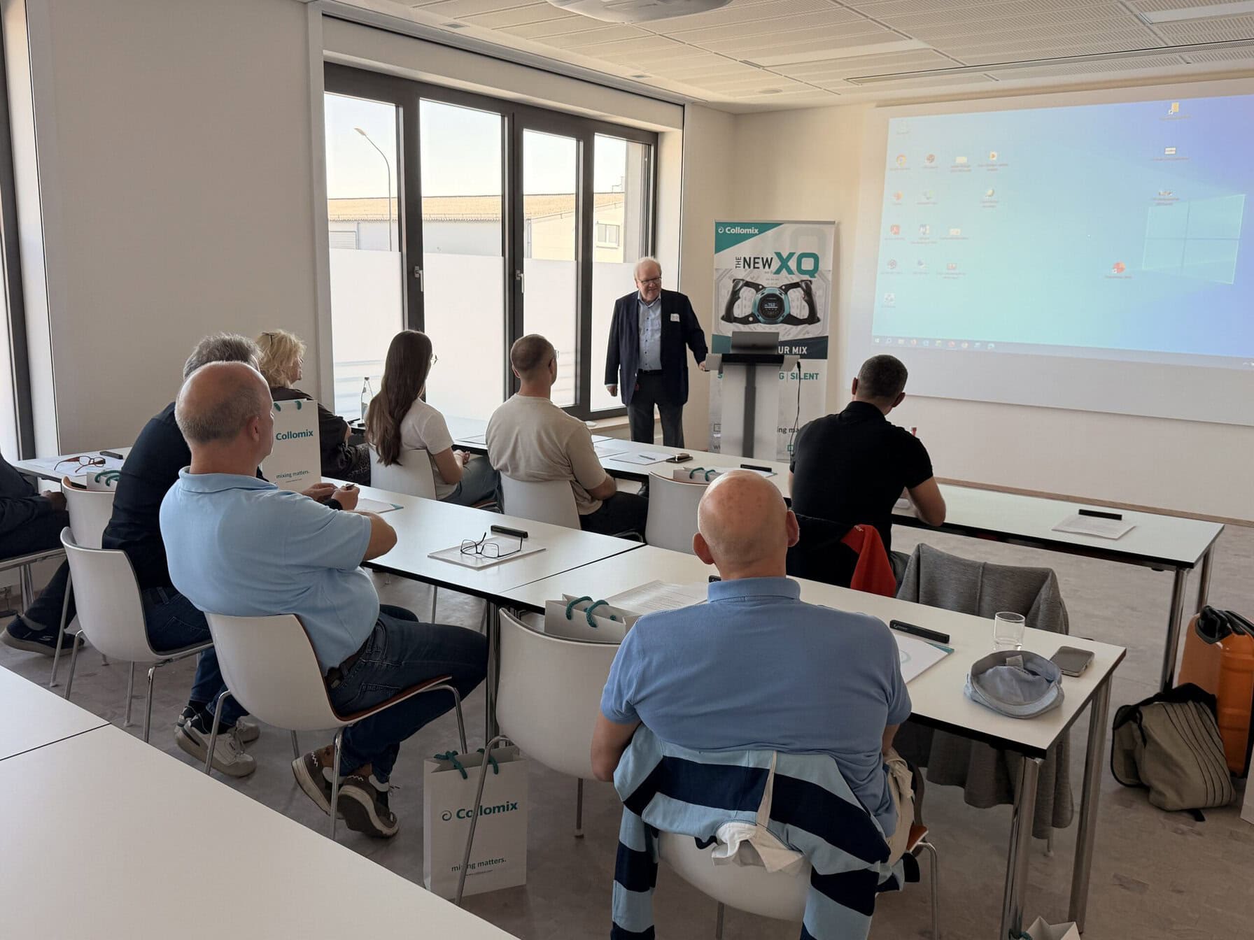 Collomix Product-Marketing Specialist Herbert Geier das Unternehmen und seine Entwicklung vor