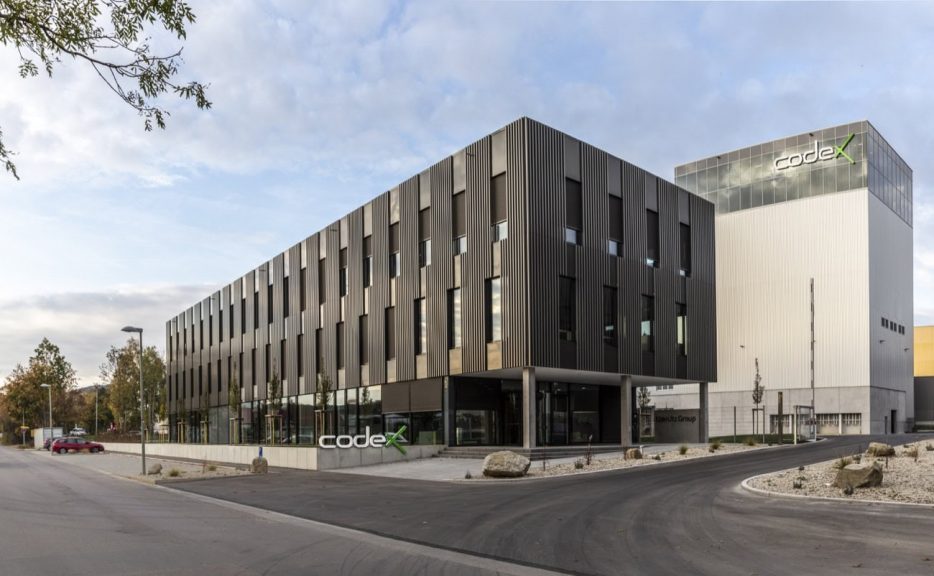 Geplant wurde der Neubau vom Planungsbüro Nething Generalplaner aus  Neu-Ulm. Neben der hohen Funktionalität legte der Bauherr sehr viel Wert  auf eine nachhaltige Bauweise. Fotos: codex